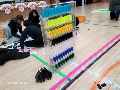 도미노로 하나 되는 사진 13