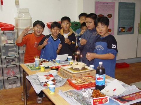 도미노 생일파티 사진 2