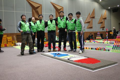 2013 옴니허브 상반기 워크샵 소통활성화 도미노프로그램 사진 10