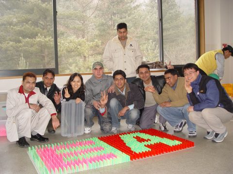 2006 외국인 근로자 설 명절 도미노 게임-2-06/1/30 사진 11